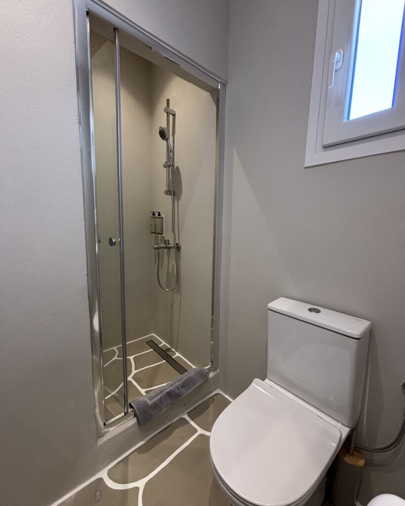 Photo of Double Room with Pool Vew